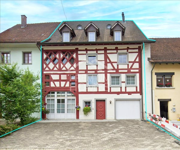 GIGANTISCHE PLATZVERHÄLTNISSE IN SCHÖNEN KLETTGAU 1