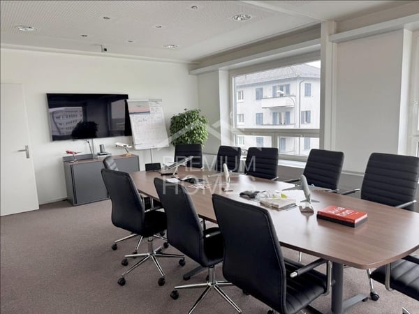 Repräsentative Gewerbefläche im Herzen von Zug! 4