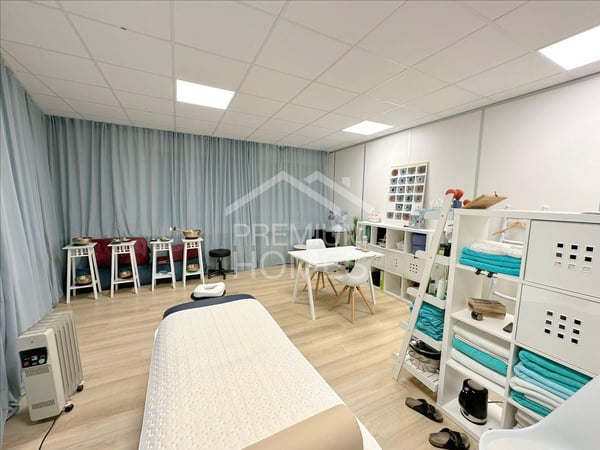 Vollvermietetes Wohn- und Geschäftshaus an ruhiger Lage 6