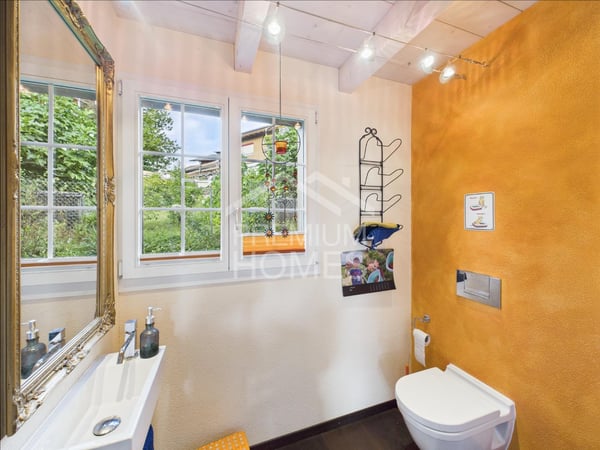 Zuhause mit Panorama und Privatsphäre 8