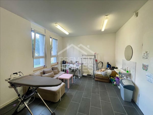 Attraktive Gewerbefläche mit Schaufensterfront 3