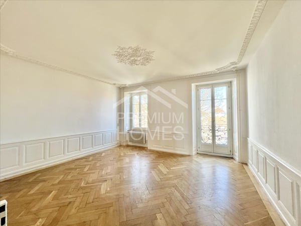 Bijou au centre de La Chaux-de-Fonds avec hypothèque excellente! 3