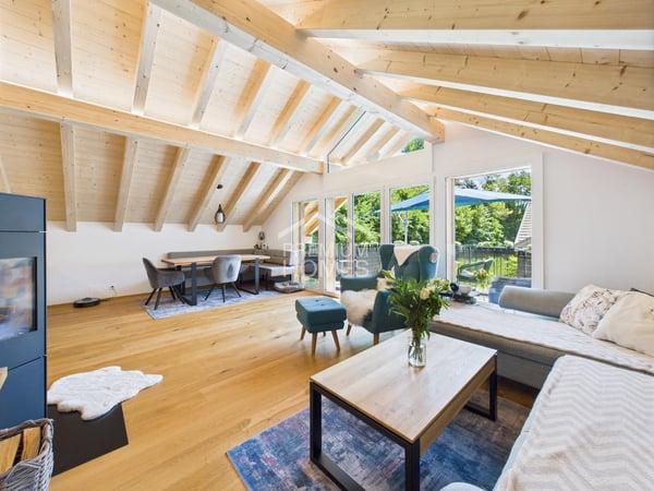 Doppeltes Wohnvergnügen - Maisonette mit Einliegerwohnung! 2