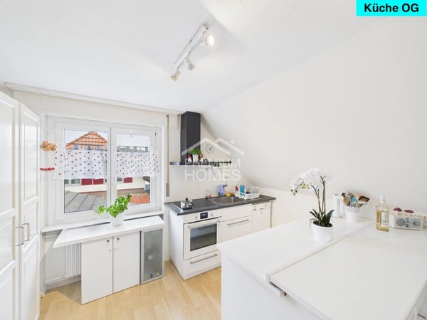 Zweifamilienhaus mit Alpenblick & Garten 8