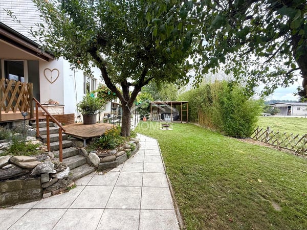 Zweifamilienhaus mit Alpenblick & Garten 13