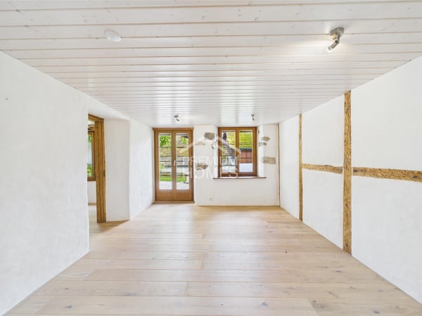 Licht, Raum und Ruhe ? Zweifamilienhaus mit Potenzial 5