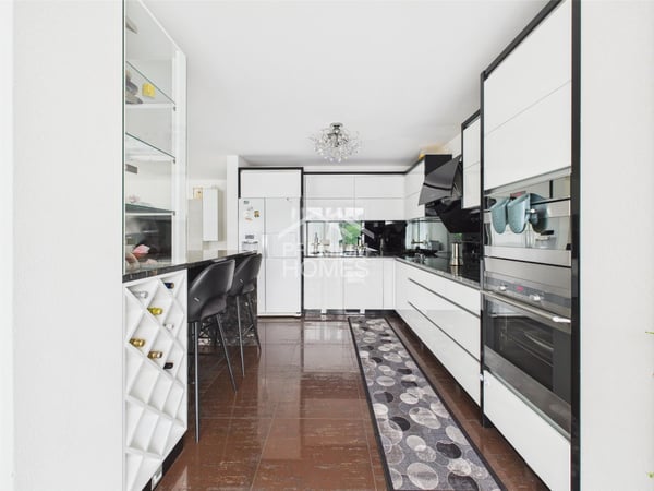 Exklusives Wohnen mit Panoramablick 4