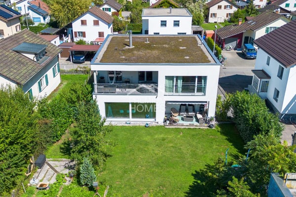 LIEBE AUF DEN ERSTEN BLICK 1