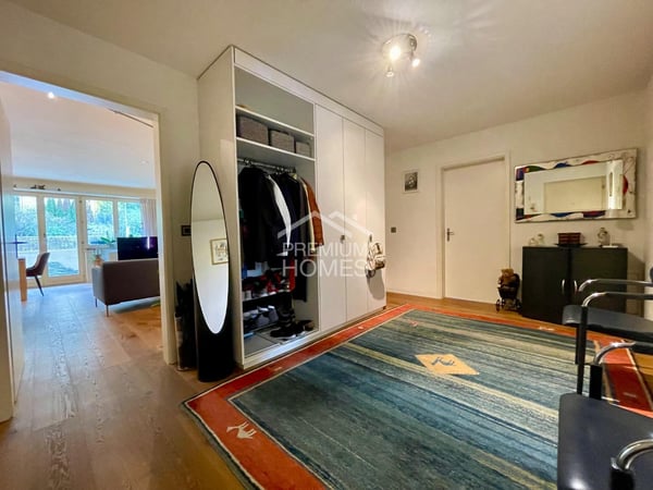 Grosszügige Wohnung mit Hobbyraum 6