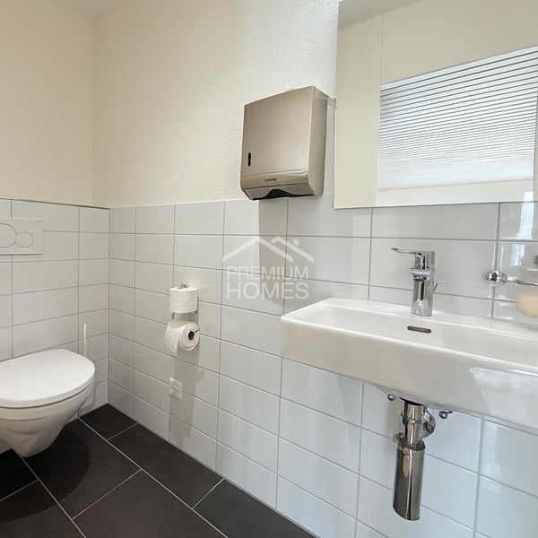 Flexible Bürofläche mit Charme! 13