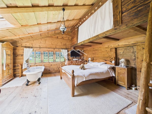 (Reserviert) - Jenseits des Alltäglichen - Das Chalet, welches Geschic 12