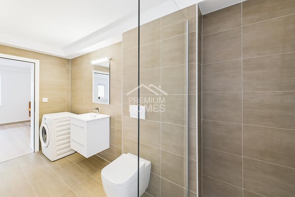 Kernsaniertes Renditeobjekt in zentraler Lage 8