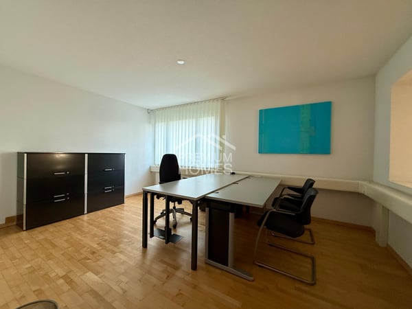 Flexible Bürofläche mit Charme! 8