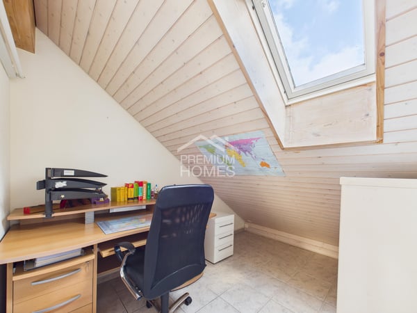 Ihr neues Familienzuhause: hell, ruhig, zentral gelegen 10