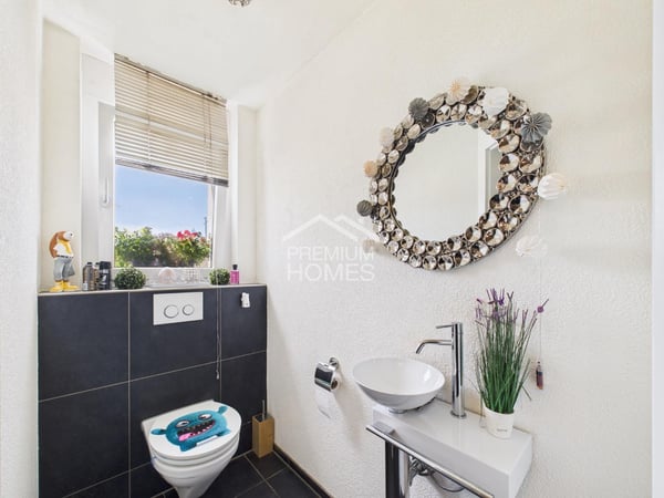 Familienidylle mit Entwicklungspotenzial 8