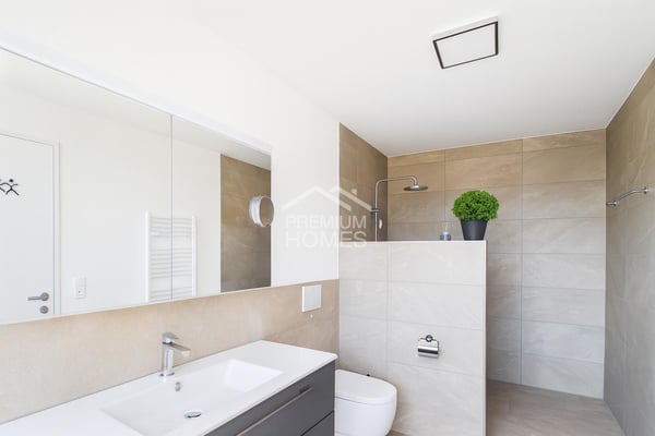 PREMIUM-Wohngefühl mit herausragender Sonnenterrasse 9