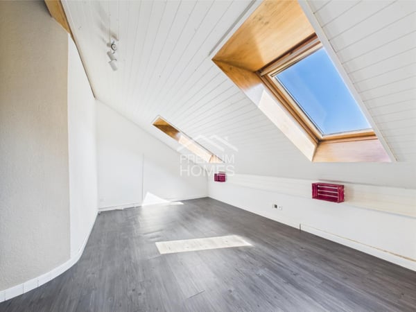 Reihenhaus mit Terrasse, Balkon & Traumlage 11