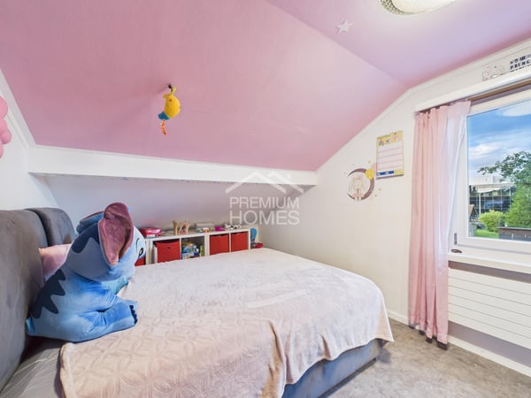 Attraktives Bauland mit bestehendem Haus 11