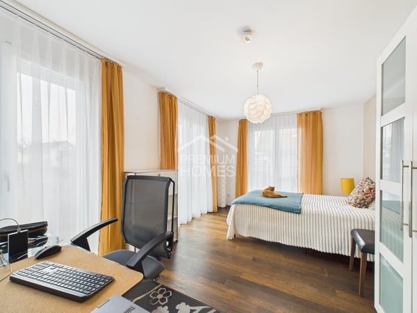 Exklusive Designvilla mit Garten und Weitsicht 7