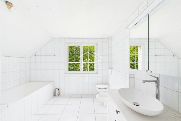 Pool, Garten, Privatsphäre - exklusive Liegenschaft mit Stil 5