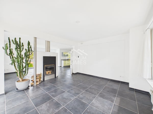 Traumhaus für die Familie - mit spektakulärem Panorama 2
