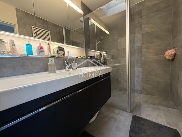 Traumhafte Attika-Wohnung im Herzen von Langenthal 11