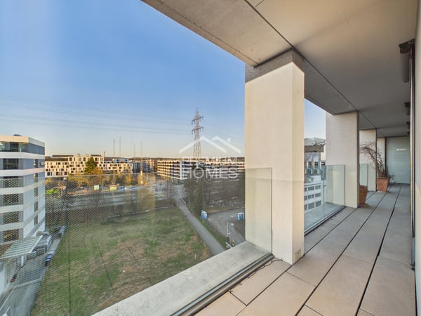 Own the Skyline in Oerlikon - Your Move! 6