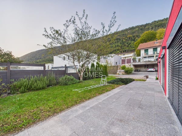 Wohnoase für Familien mit viel Platz & Komfort 9