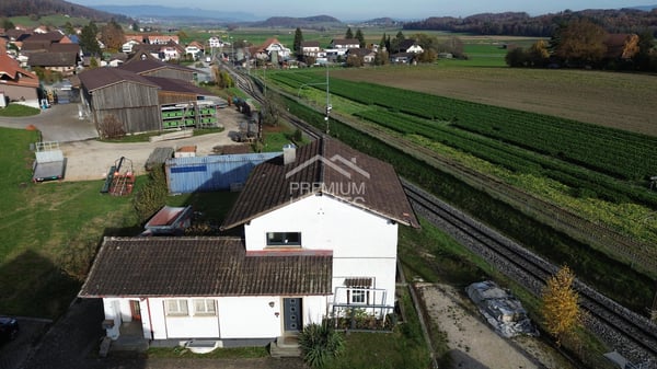 Sanierungsprojekt mit Potenzial in Brüttelen Seeland 2