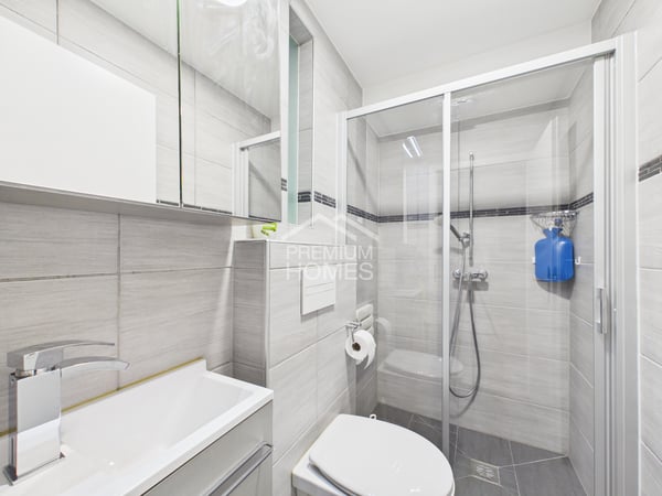 Zeitlose Klasse. Grenzenloses Wohngefühl. 10