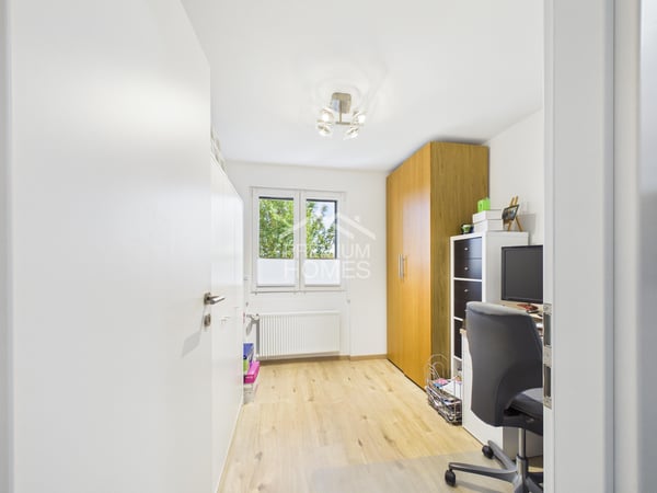 Mitten im Zentrum & solide kernsaniert! 9