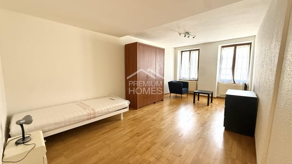 Immeuble de rendement avec 6 appartements et un commerce 5