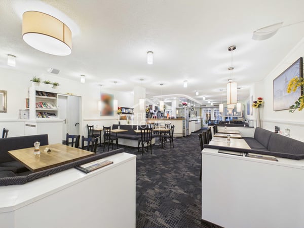 Stilvolles Café & Bistro mit einzigartigem Altstadtflair 7
