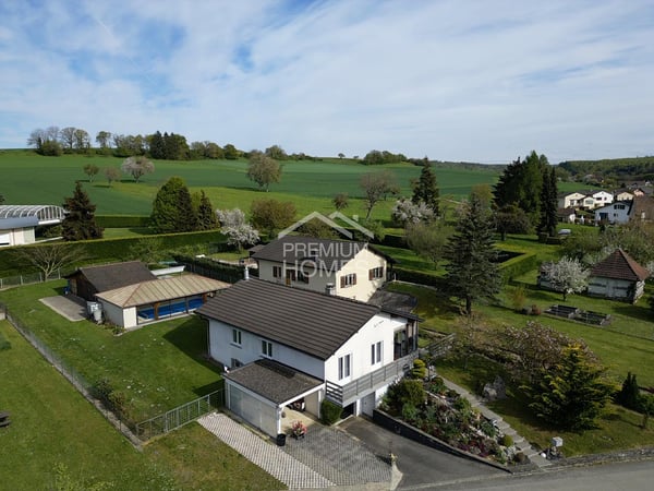 Calme. Nature. Piscine intérieure. 1