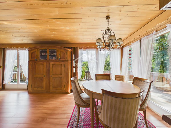 Ein Chalet, zwei Einheiten, viele Möglichkeiten - Ihre Chance! 4