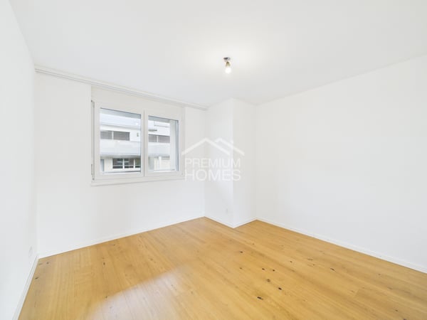 Penthouse avec vue imprenable sur Delémont et les montagnes 2