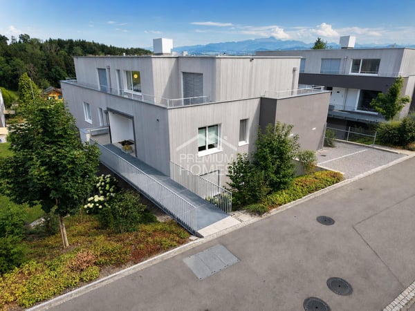 EXKLUSIVITÄT MIT PANORAMA UND STIL - DAS JUWEL! 13