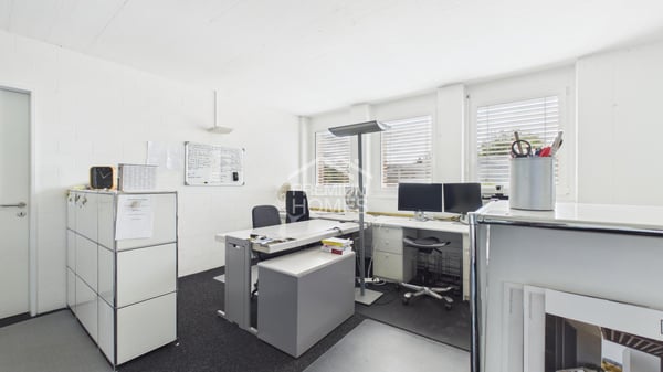 Viel Raum für Ihre Geschäftsidee - Büro, Showroom & Lager 7