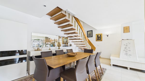 Stilvolle Duplex-Residenz mit privatem Garten 3
