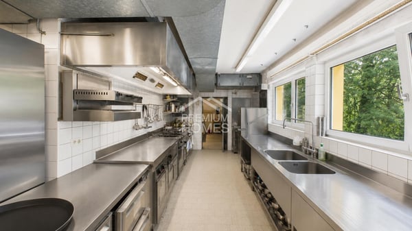 EIN RESTAURANT IN ABSOLUTER TRAUMLAGE - WIRTEN & WOHNEN! 9