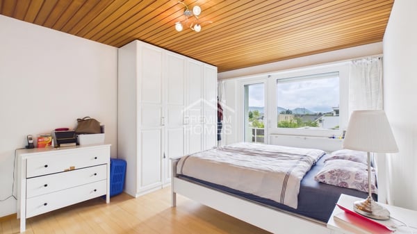 Traumhaftes Familienhaus mit Cheminée und sonnenverwöhntem Garten 10