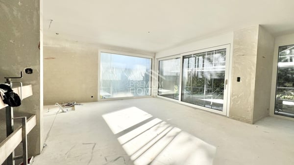 Neubau an ruhiger und begehrter Lage in Oberwil! 4