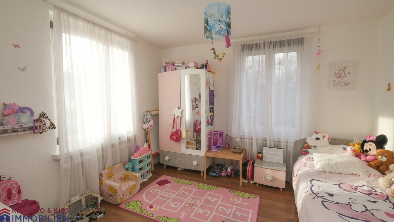 Ein Haus, zwei Zuhause-voller Möglichkeiten
