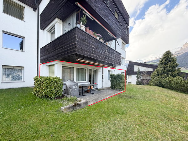 Charmante, komplett renovierte 2-Zimmer-Ferienwohnung in Flims 1