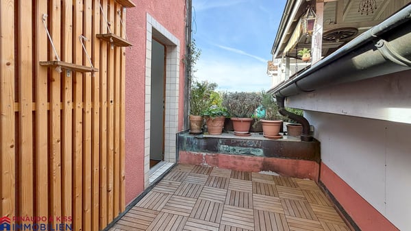 Ein Zuhause für Liebhaber des  Besonderen mit Lift und Balkon 13