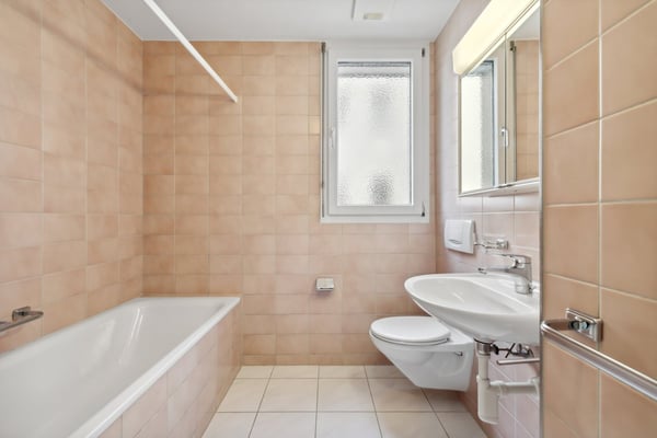 Moderne 1 1/1-Zimmer-Wohnung an zentraler Lage zu vermieten! 5