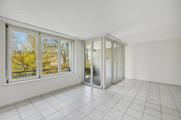 Moderne 1 1/1-Zimmer-Wohnung an zentraler Lage zu vermieten! 2