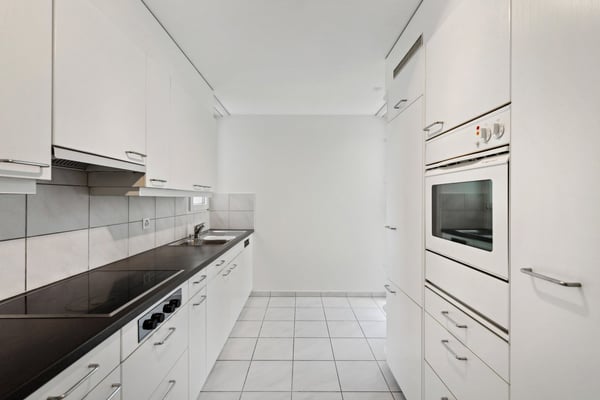 Moderne 1 1/1-Zimmer-Wohnung an zentraler Lage zu vermieten! 1