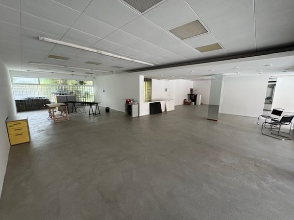 Attraktiver Laden / Praxis / Büroraum im Zentrum von Bümpliz zu vermieten! 3