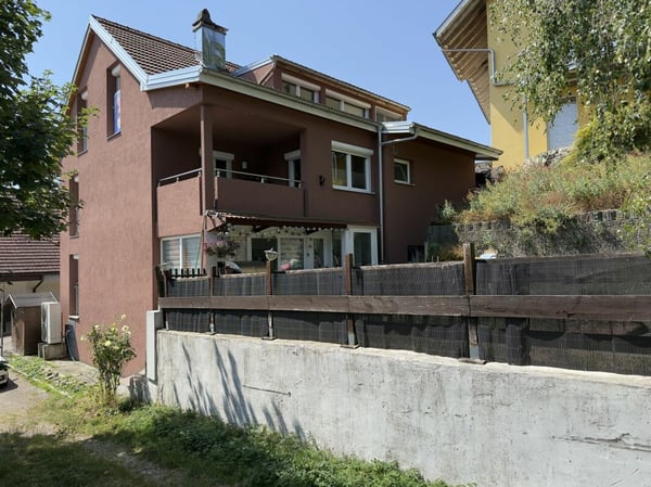 GROSSZÜGIGE 1.5-ZIMMER-WOHNUNG IN BEGEHRTER UND RUHIGER LAGE 5